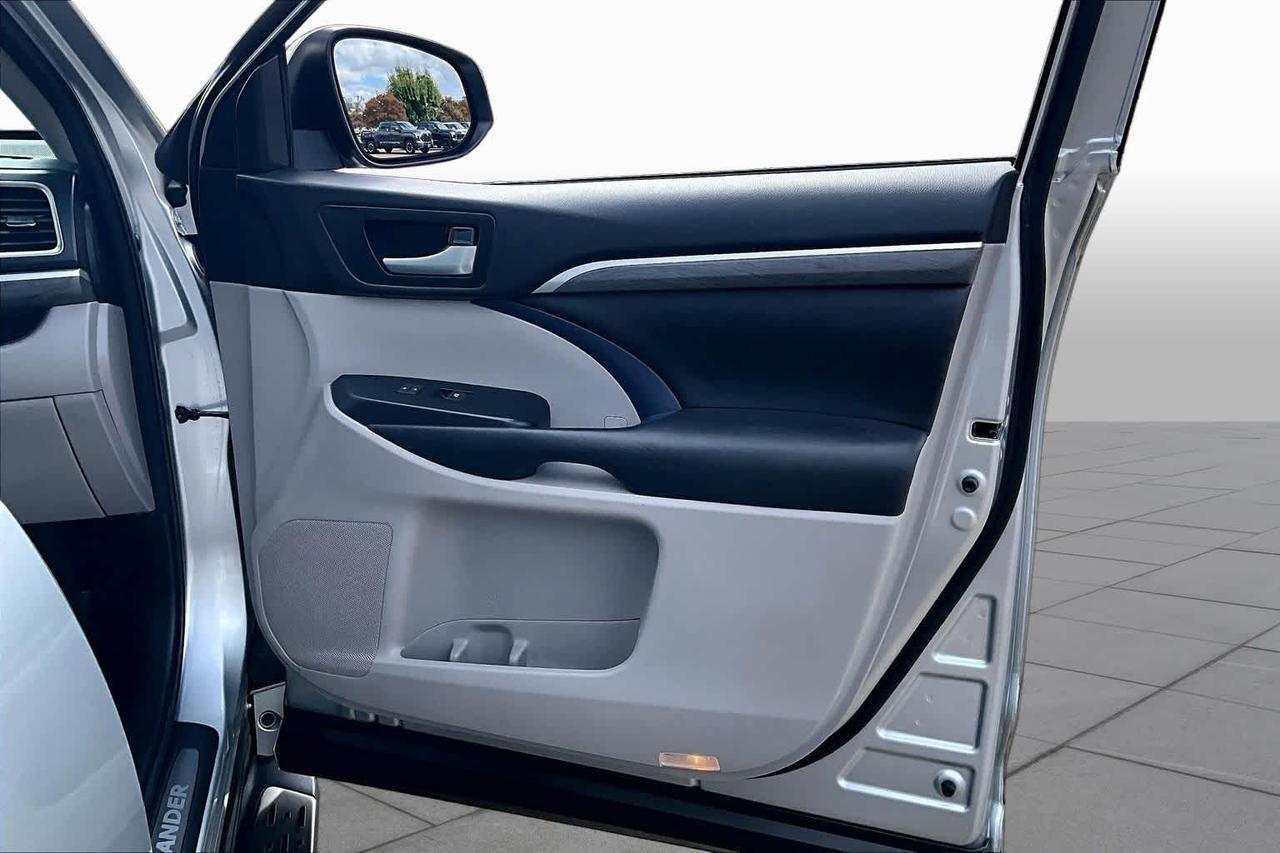 2017 Toyota Highlander Hybrid Limited Platinum Folsom CA
