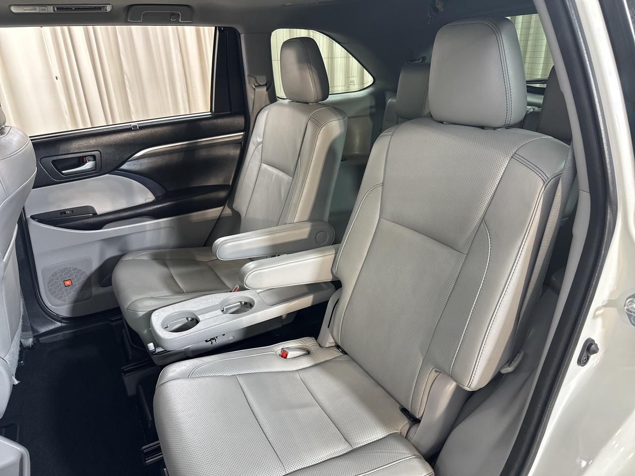 2017 Toyota Highlander Hybrid Limited Platinum Annapolis MD