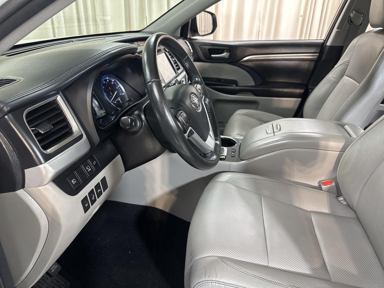 2017 Toyota Highlander Hybrid Limited Platinum Annapolis MD