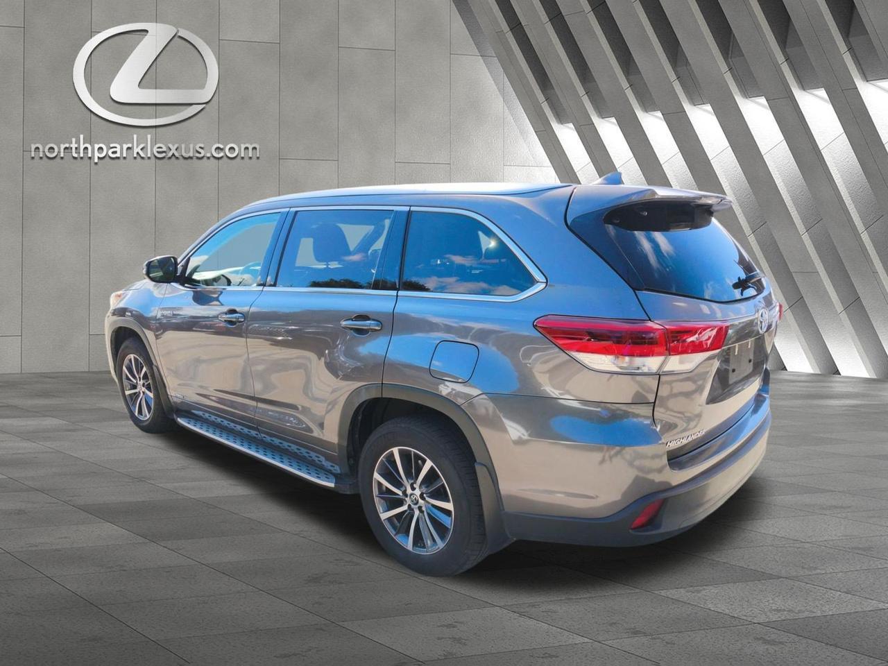 2017 Toyota Highlander Hybrid XLE