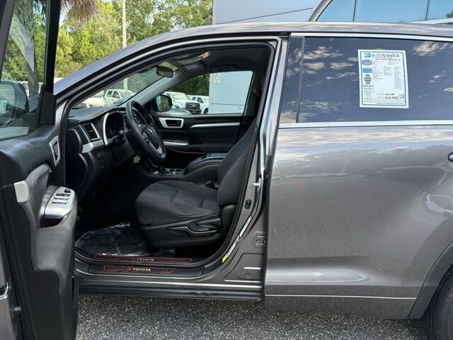 2017 Toyota Highlander LE Jacksonville FL