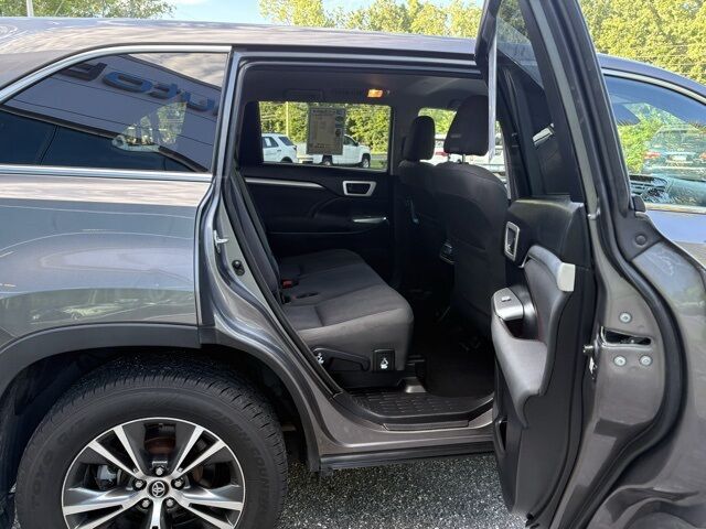2017 Toyota Highlander LE Jacksonville FL