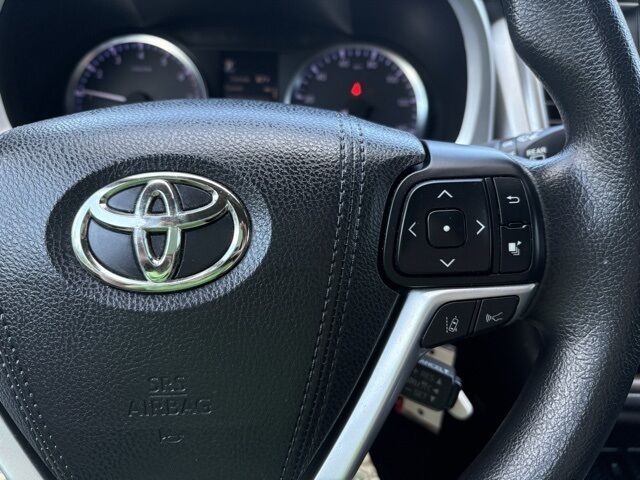 2017 Toyota Highlander LE Jacksonville FL