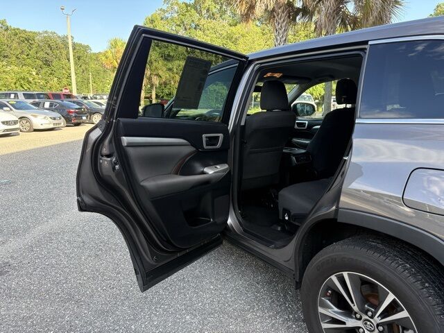 2017 Toyota Highlander LE Jacksonville FL