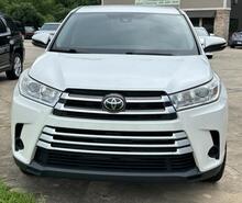 2017_Toyota_Highlander_LE_ Meridian MS