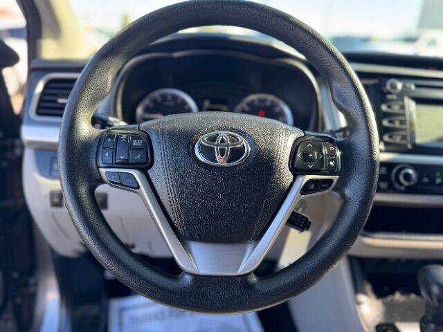 2017 Toyota Highlander LE Mesa AZ