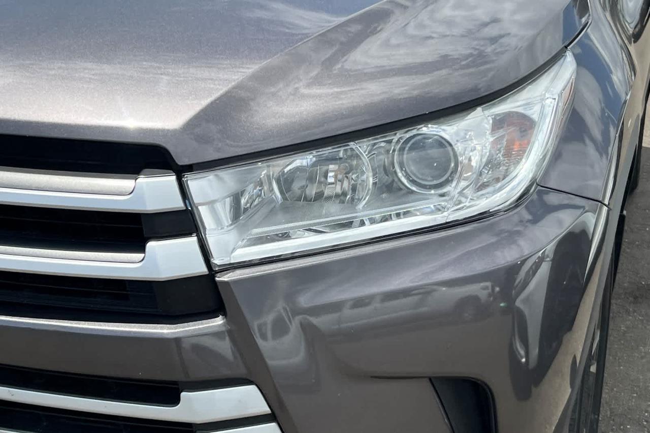 2017 Toyota Highlander LE Roseville CA