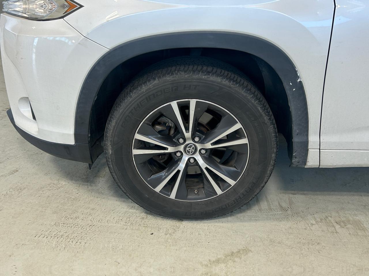 2017 Toyota Highlander LE New Braunfels TX