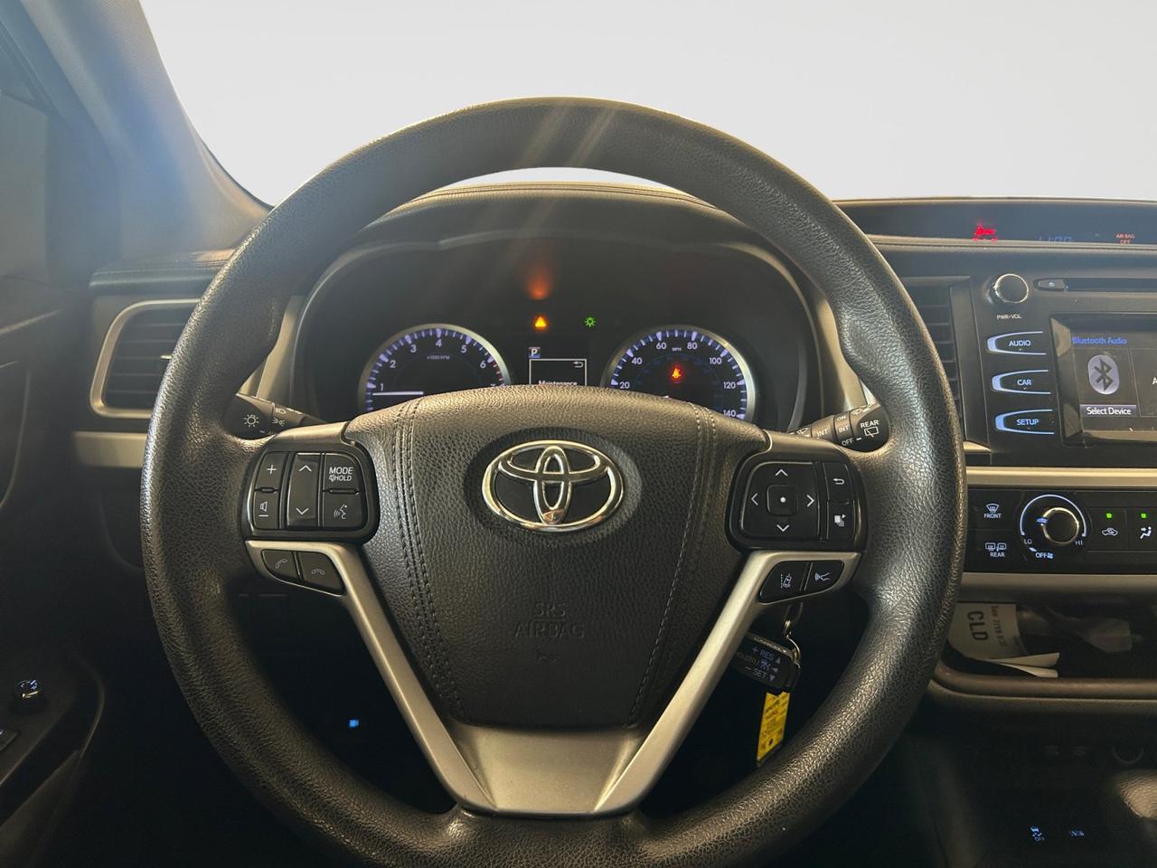 2017 Toyota Highlander LE New Braunfels TX