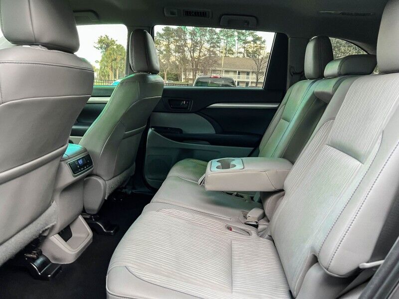 2017 Toyota Highlander LE Wilmington NC