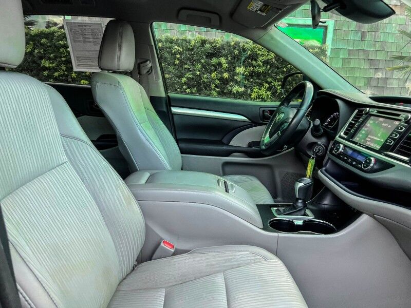 2017 Toyota Highlander LE Wilmington NC