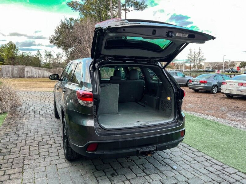 2017 Toyota Highlander LE Wilmington NC