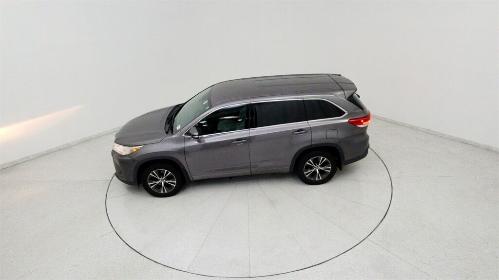 2017 Toyota Highlander LE Laurel MD