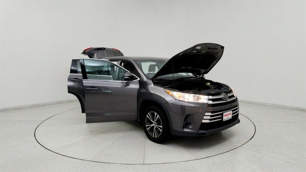 2017 Toyota Highlander LE Laurel MD