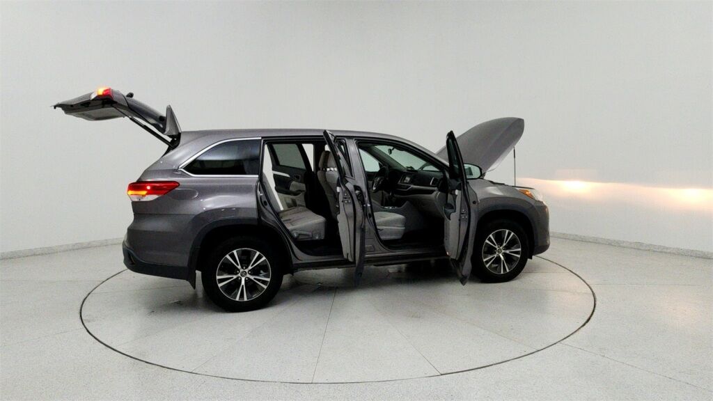 2017 Toyota Highlander LE Laurel MD