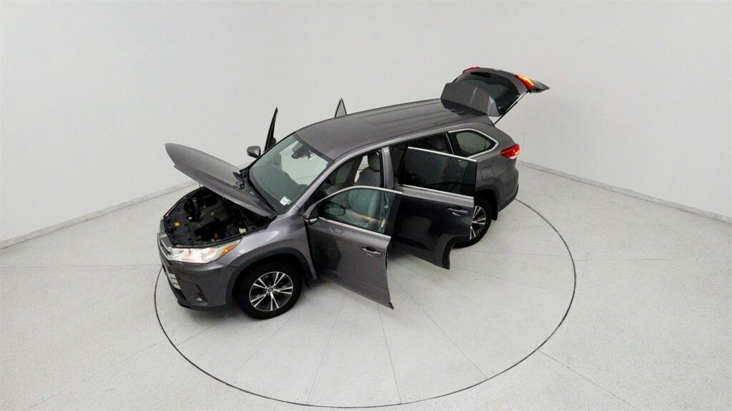 2017 Toyota Highlander LE Laurel MD