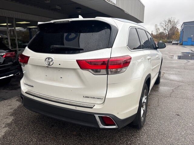 2017 Toyota Highlander Limited Cleveland OH