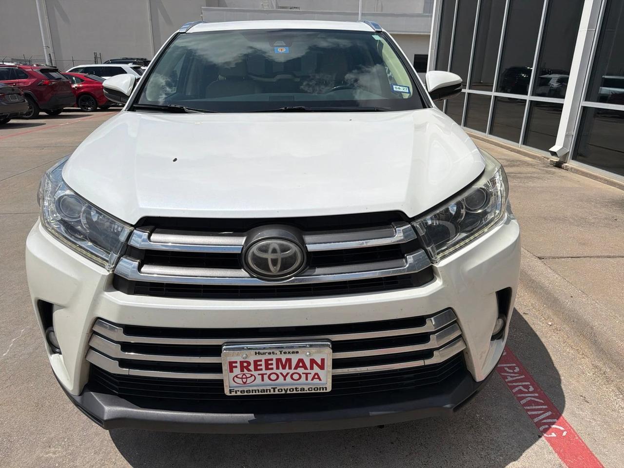 2017 Toyota Highlander Limited Hurst TX