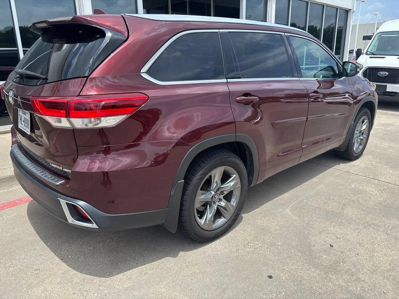 2017 Toyota Highlander Limited Platinum Hurst TX