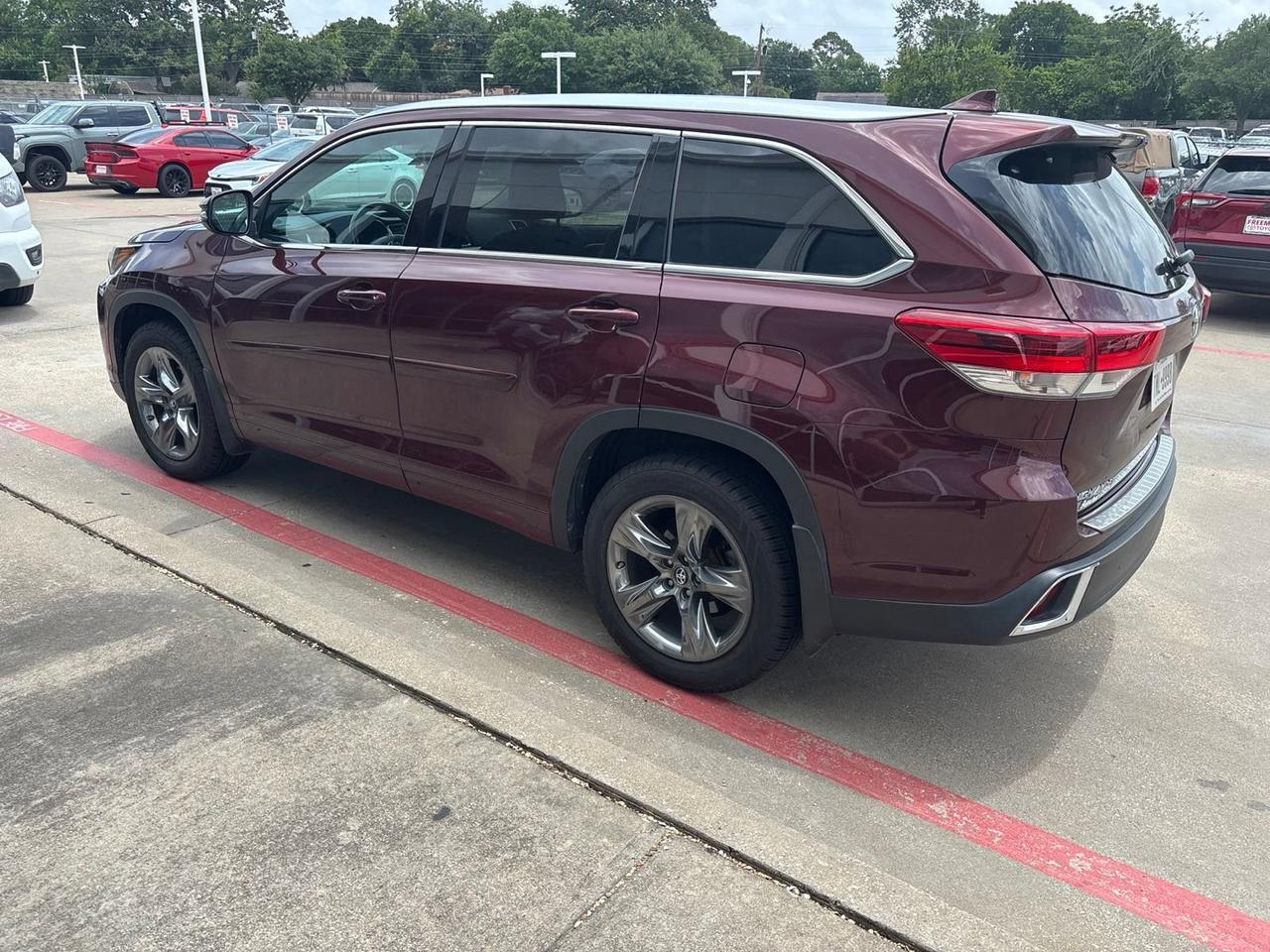 2017 Toyota Highlander Limited Platinum Hurst TX