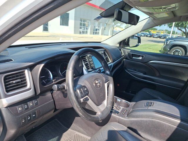 2017 Toyota Highlander Limited Platinum Hurst TX