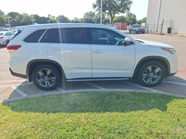 2017 Toyota Highlander Limited Platinum Hurst TX
