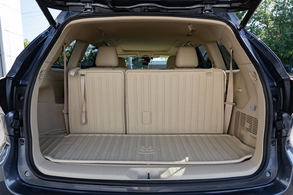 2017 Toyota Highlander Limited Platinum Beaverton OR