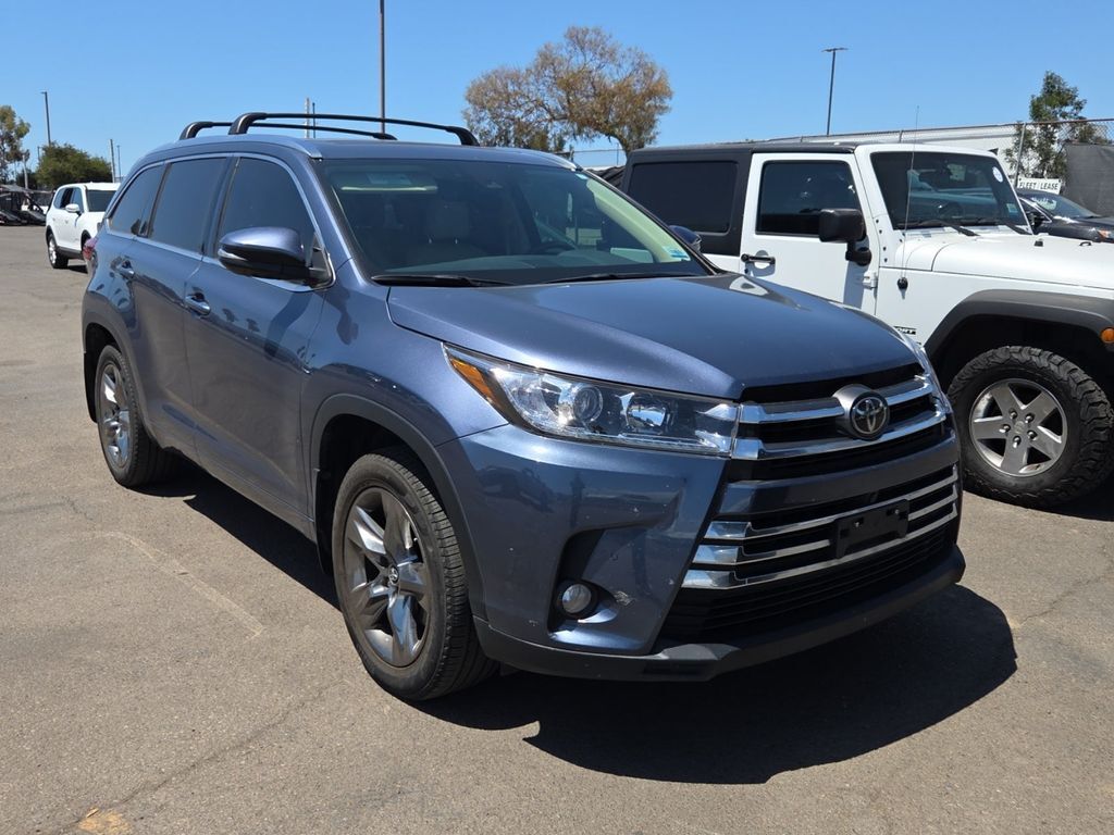 2017 Toyota Highlander Limited Platinum