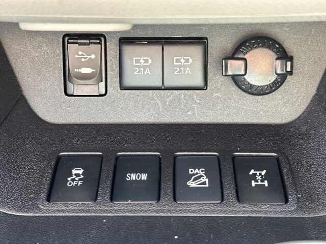 2017 Toyota Highlander Limited Platinum Worcester MA