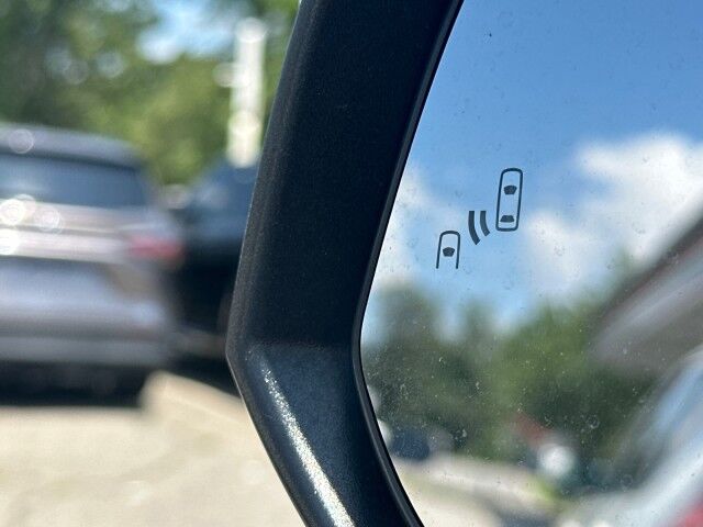 2017 Toyota Highlander Limited Platinum Worcester MA