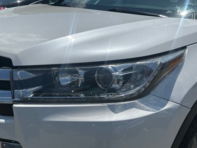 2017 Toyota Highlander Limited Platinum Worcester MA