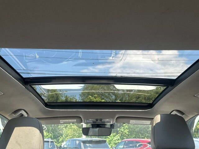 2017 Toyota Highlander Limited Platinum Worcester MA
