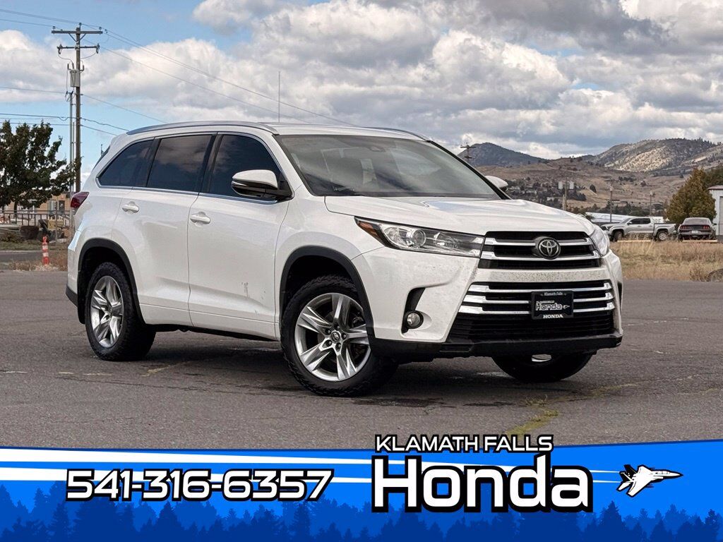 2017 Toyota Highlander Limited