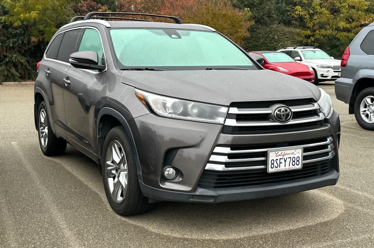 2017 Toyota Highlander Limited