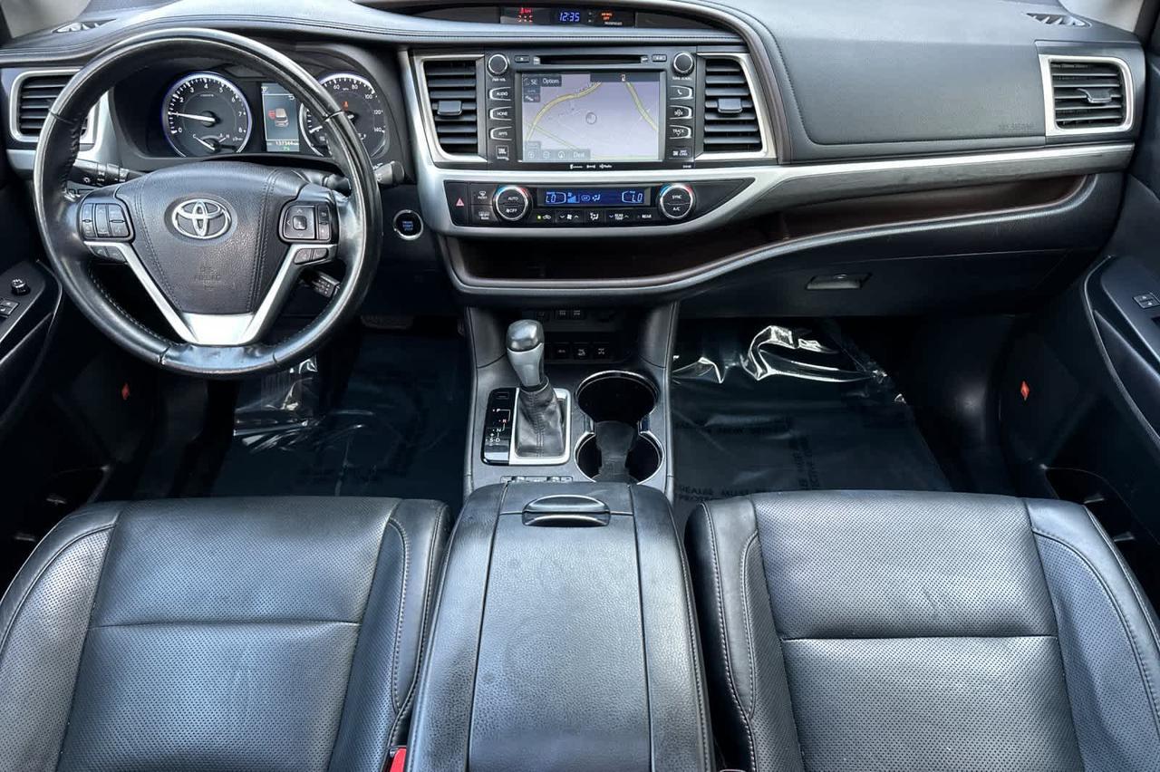 2017 Toyota Highlander Limited