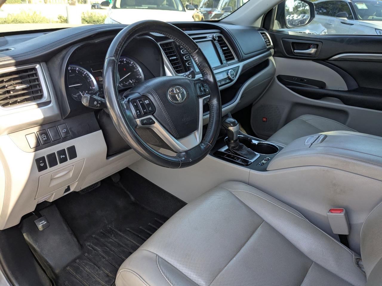 2017 Toyota Highlander Limited