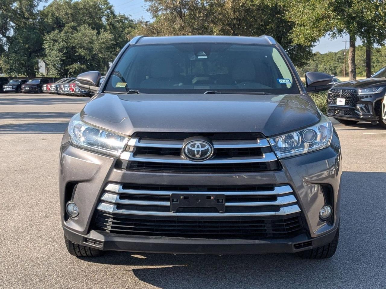 2017 Toyota Highlander Limited