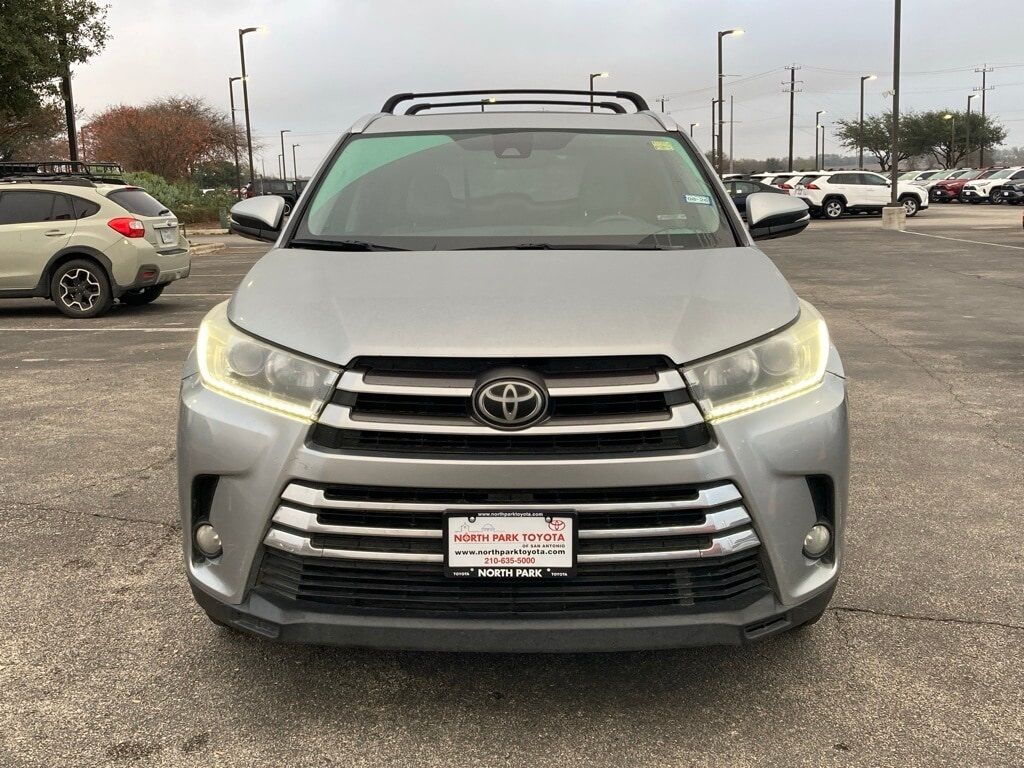 2017 Toyota Highlander Limited