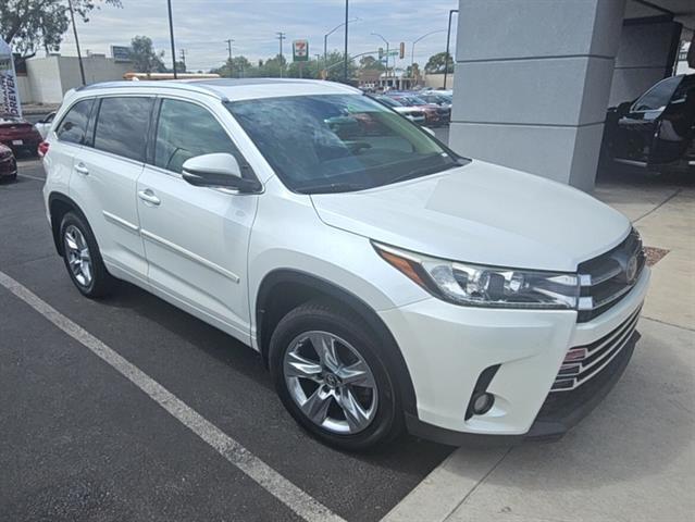 2017 Toyota Highlander Limited Tucson AZ
