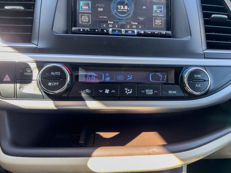 2017 Toyota Highlander Limited Wilmington NC