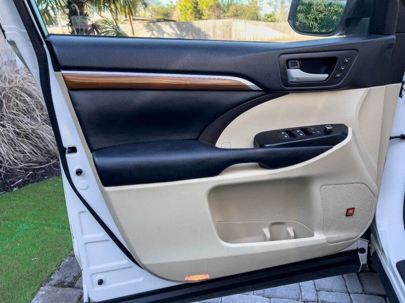 2017 Toyota Highlander Limited Wilmington NC