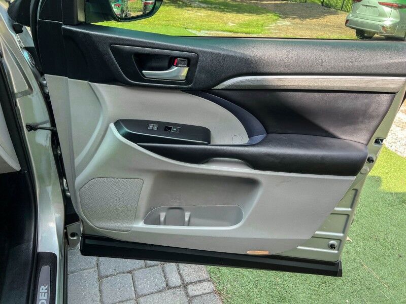 2017 Toyota Highlander Limited Wilmington NC