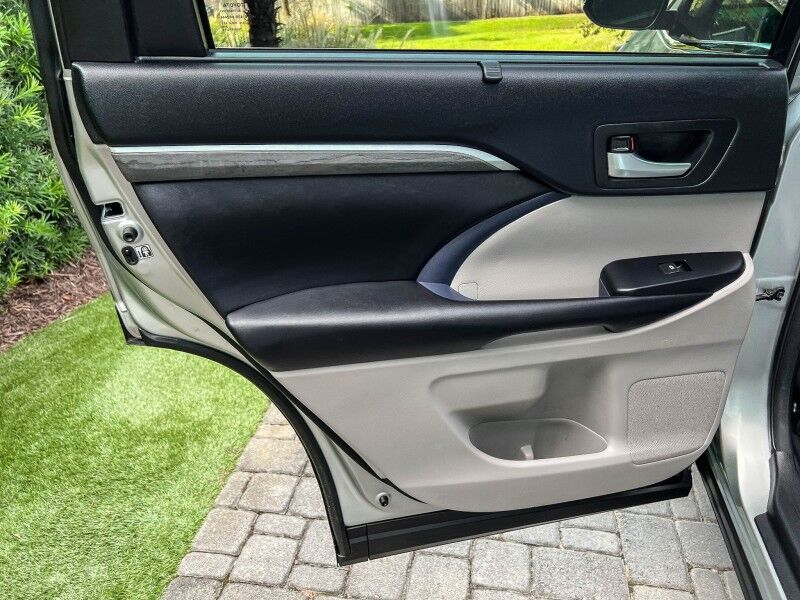 2017 Toyota Highlander Limited Wilmington NC