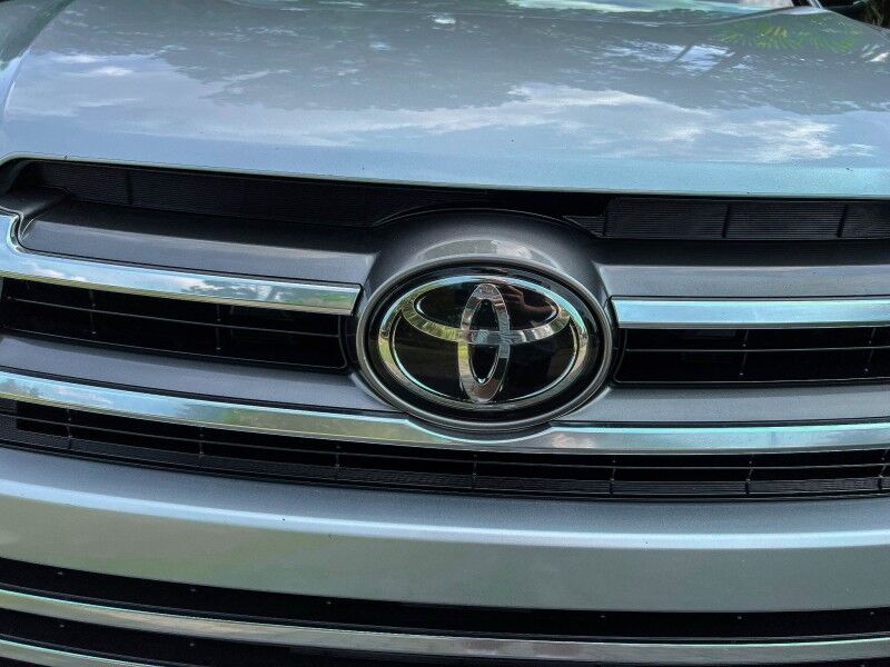 2017 Toyota Highlander Limited Wilmington NC