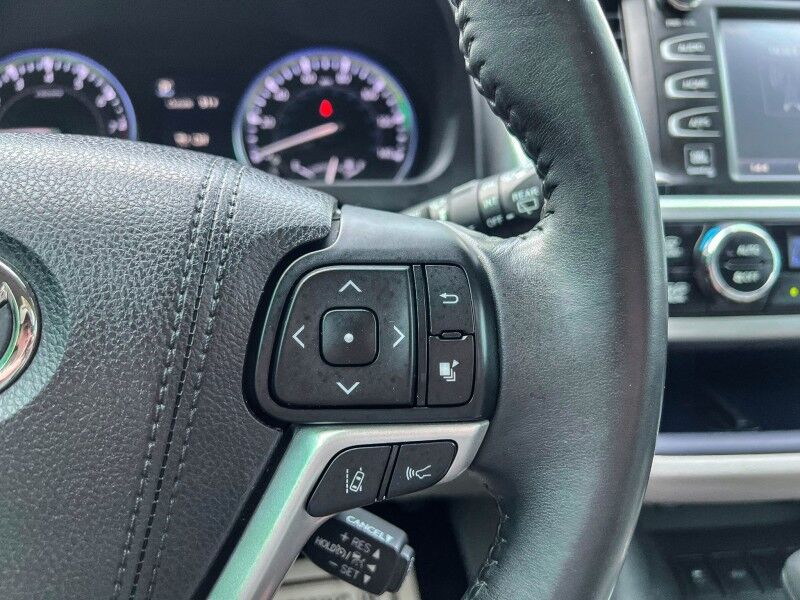 2017 Toyota Highlander Limited Wilmington NC