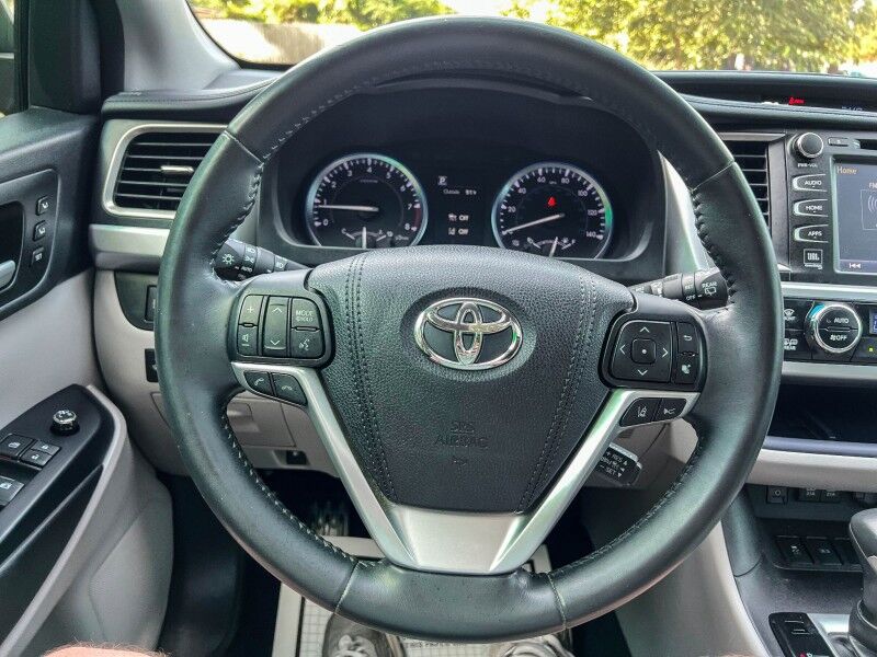 2017 Toyota Highlander Limited Wilmington NC