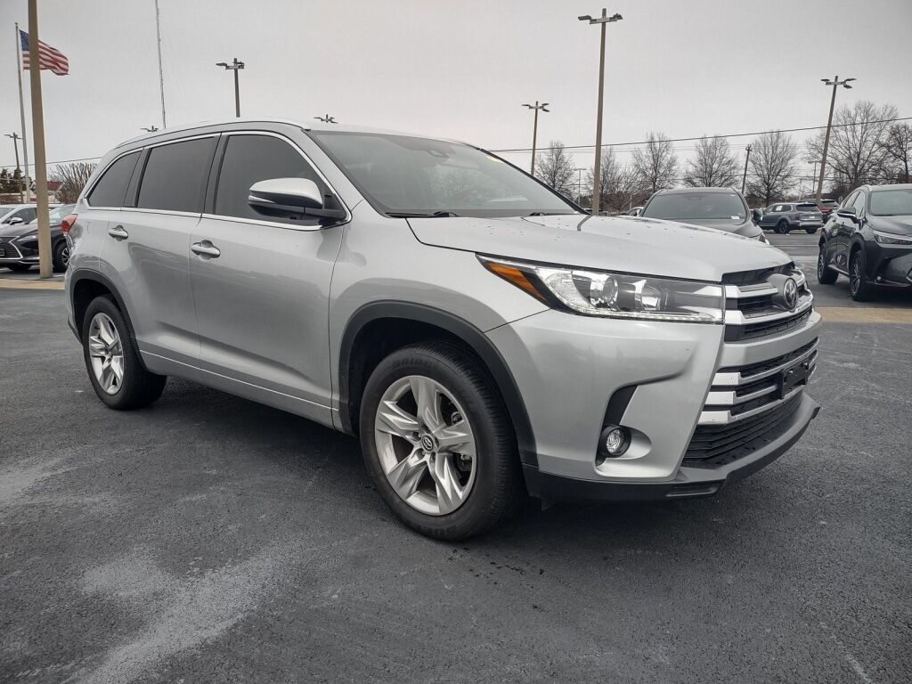2017 Toyota Highlander Limited