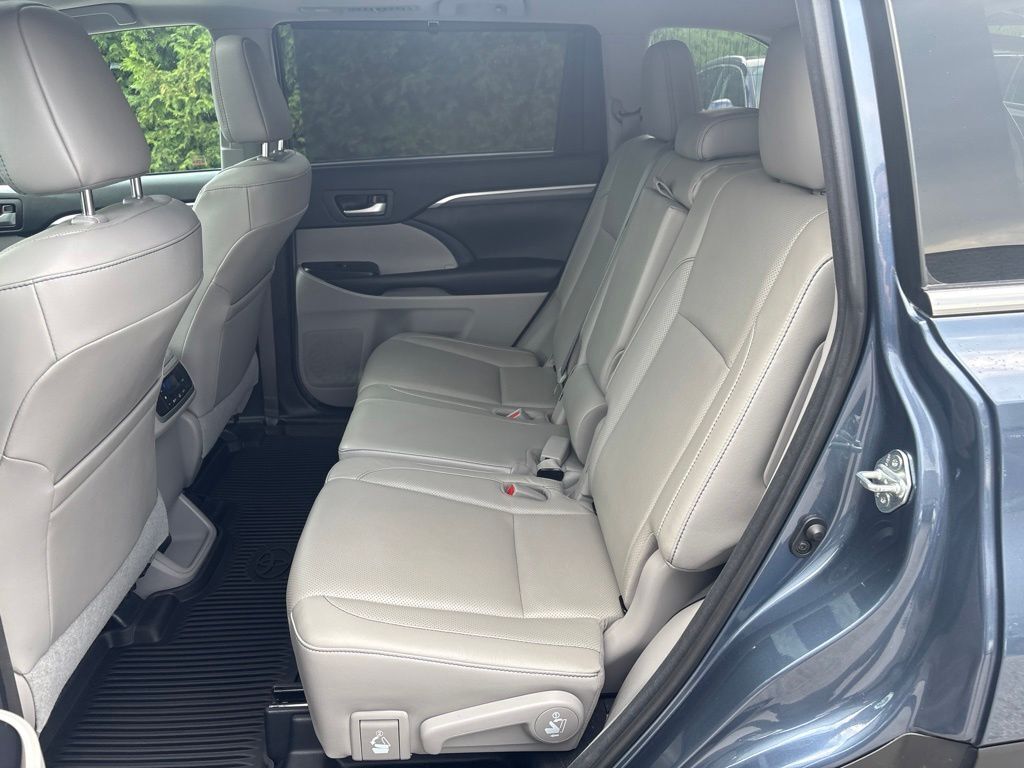 2017 Toyota Highlander Limited Cockeysville MD