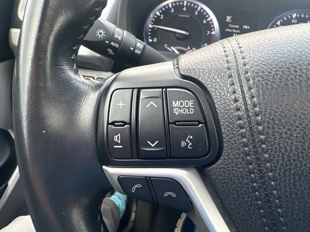 2017 Toyota Highlander Limited Cockeysville MD