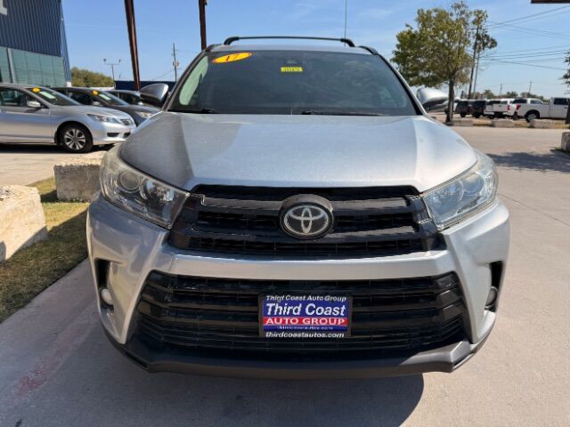 2017 Toyota Highlander SE Kyle TX
